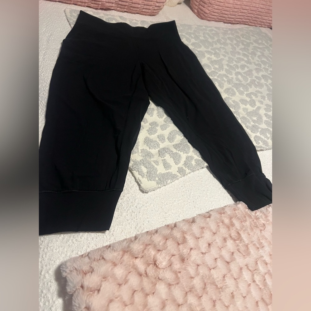 lululemon athletica Black crop joggers